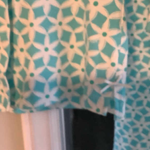 Lilly Pulitzer Turquoise and White Pajama Set - Picture 4 of 11
